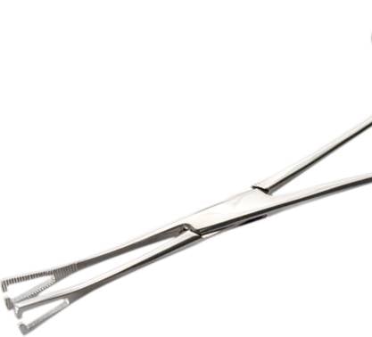 TRIANGULAR SLOTTED FORCEPS